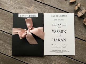 Üst Kenar Kesimli Fiyonklu Siyah Zarflı Davetiye, 98901K - Image 2